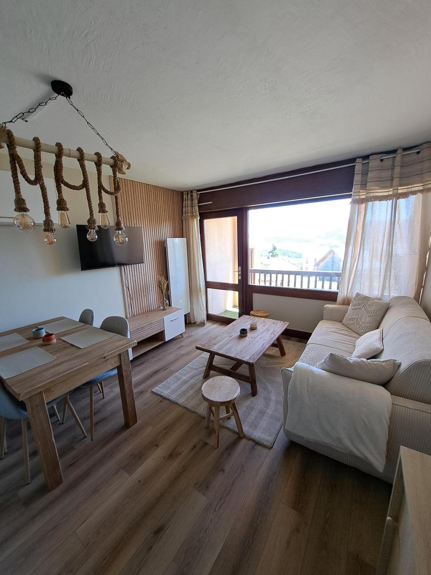 Studio Cabine 4 Couchages, Vue Face Aux Montagnes Font Romeu Exterior foto