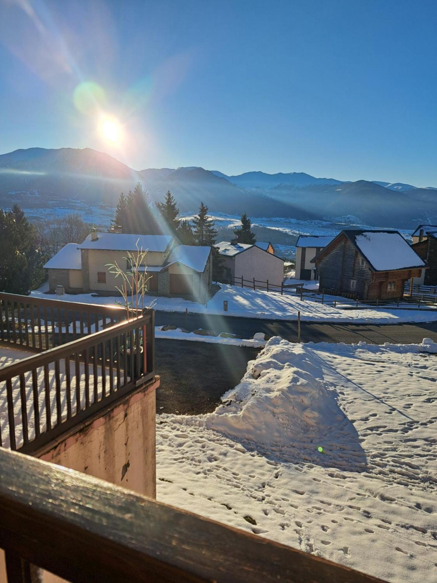 Studio Cabine 4 Couchages, Vue Face Aux Montagnes Font Romeu Exterior foto